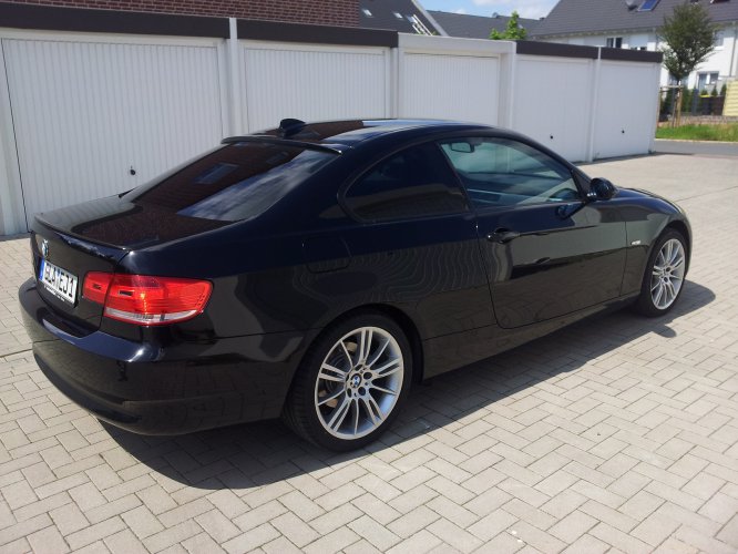 E92