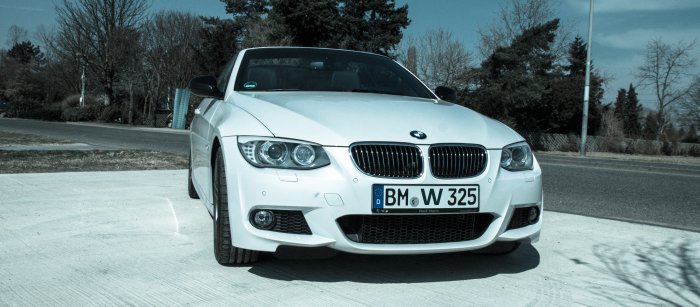 BMW E93 325i