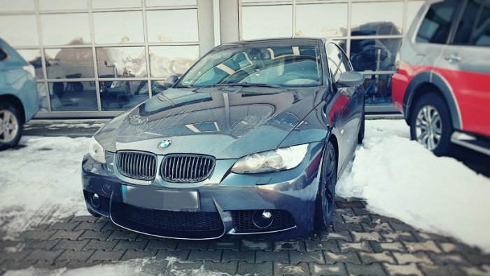330i