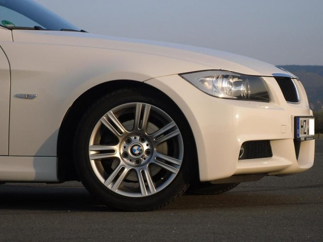 BMW 5.jpg