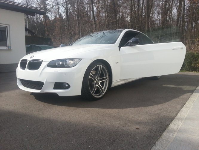 Mein E92 ;-)
