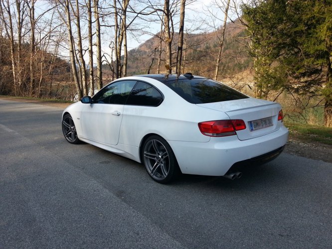 Mein E92 ;-)