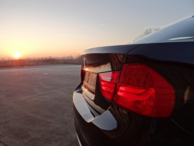 e90 LCI