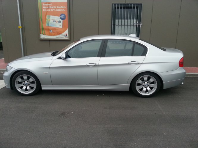 bmw 325 i.jpg