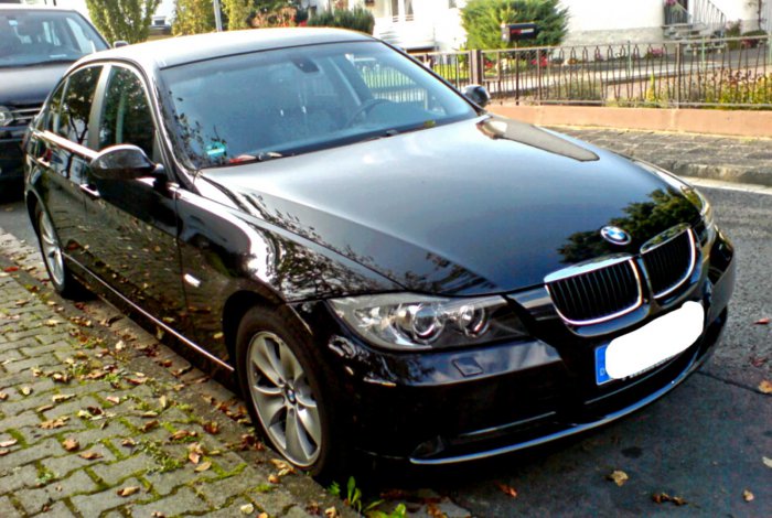 E90