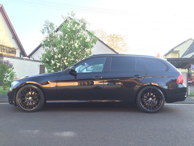 AEZ Antigua dark 8,5 und 9,5x19 + M-Fahrwerk