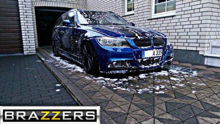 PicsArt_12-19-11.56.22.jpg