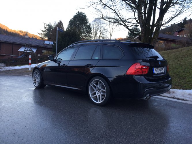 Schlaxingers E91 LCI hinten