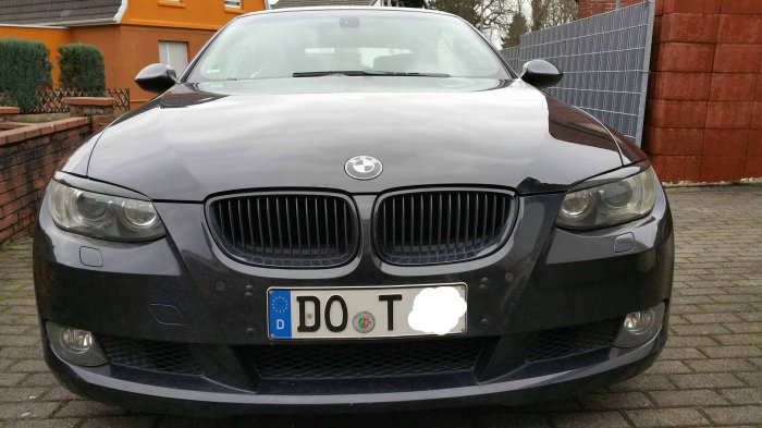 BMW mit Scheinwerferleiste1.jpg