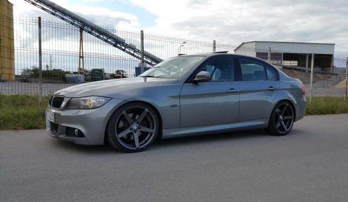 E90 LCI 330d / ST X / ZP06