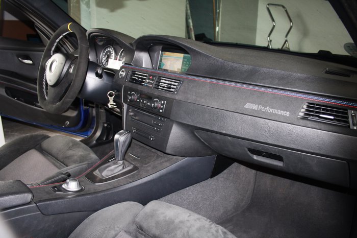 BMW E90 Interieurleisten Alcantara Performance
