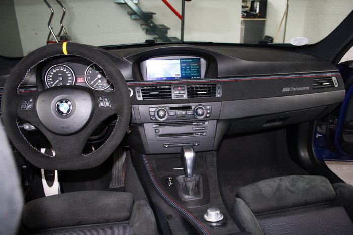 BMW E90 Interieurleisten Alcantara Performance
