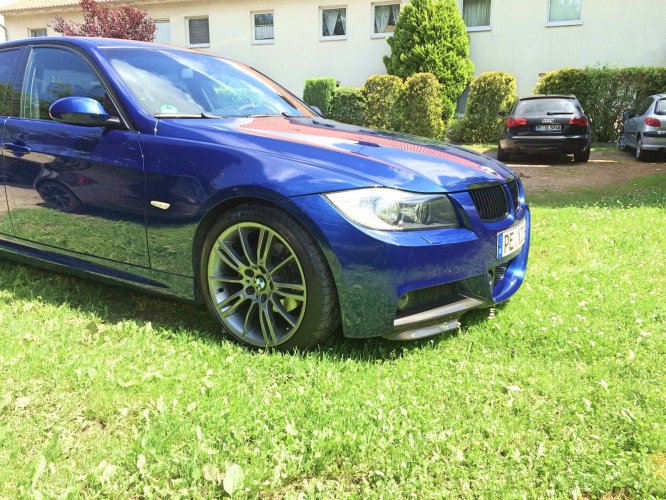 BMW 325i E90 Le Mans Blue Performance