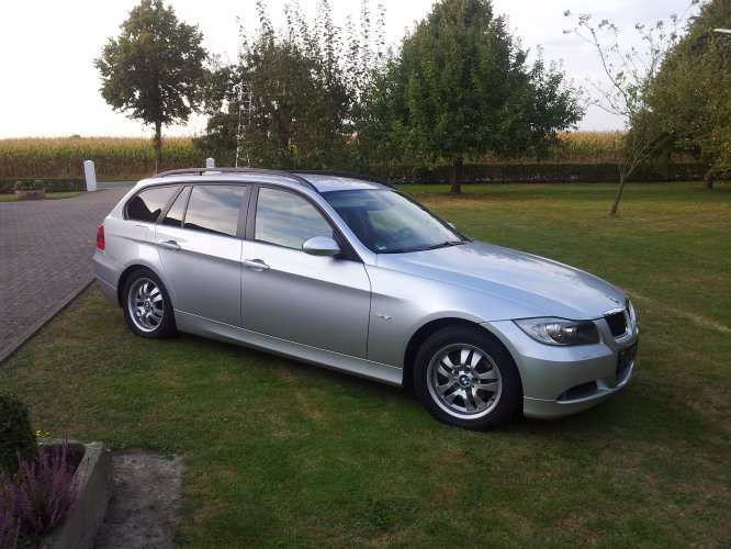 Unser neuer E91 320i vor dem Umbau , frisch geholt