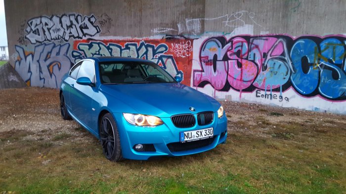 BMW 3-min.jpg