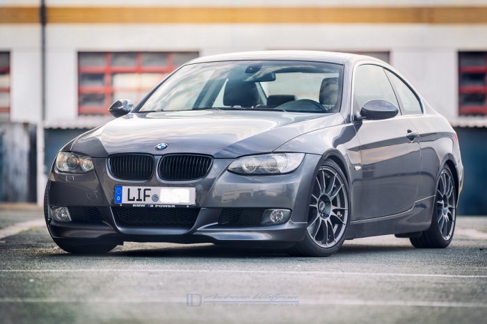 BMW 325i