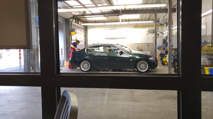 325iA