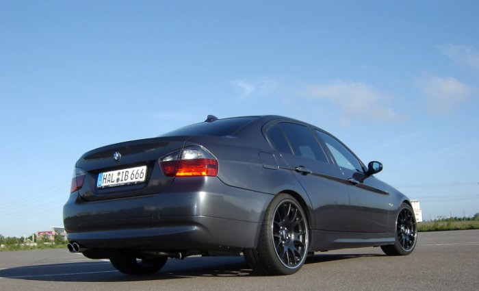 Mein Bimmer0001 (6).JPG