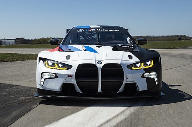 M4 GT3