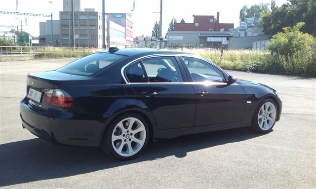 BMW 330i E90 Limousine 10/2005