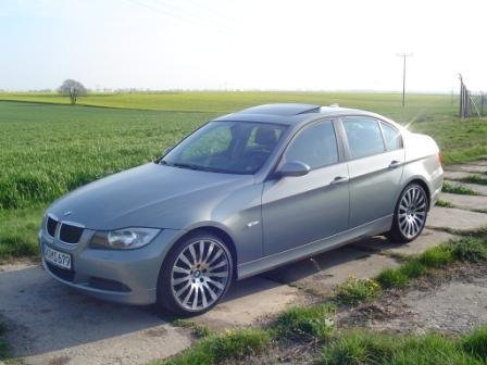 E90 320d in Arktis mit Radialspeiche 190