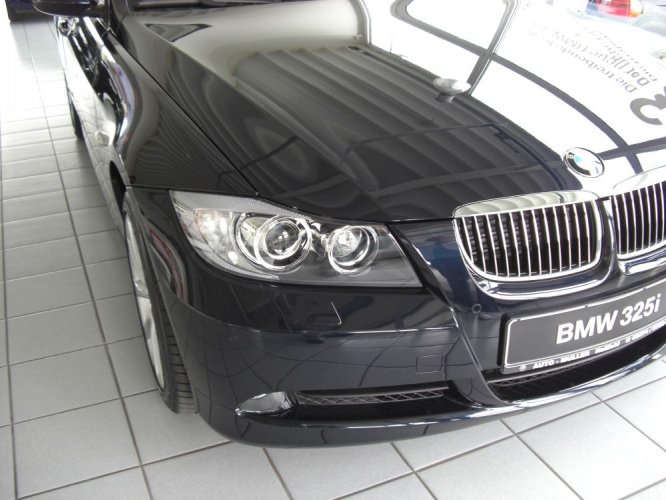 325i