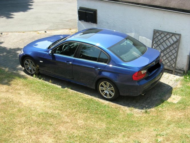 Taunuspiraten E90 320d ;-)
