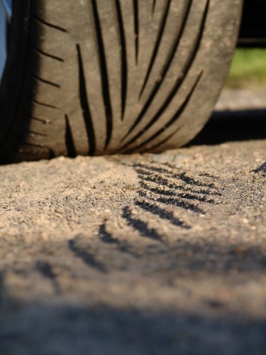 GoodYear Eagle F1