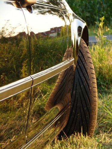 GoodYear Eagle F1