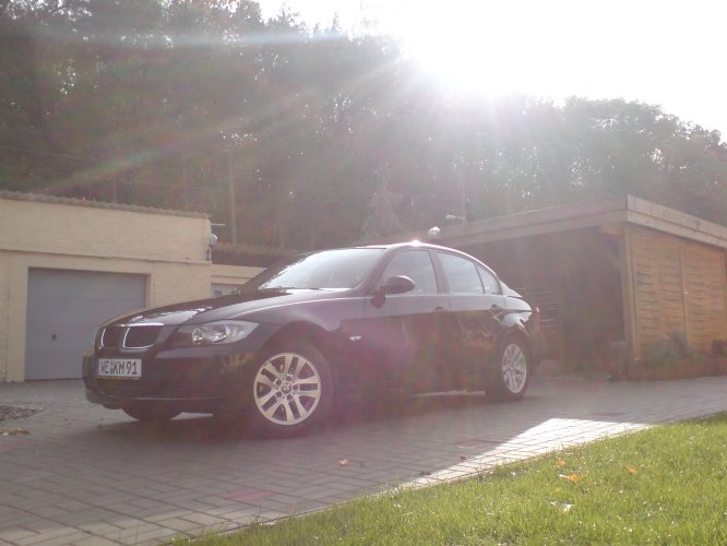 e90