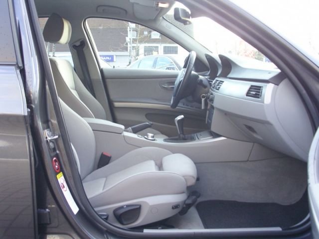 10309923d_xxl.jpg