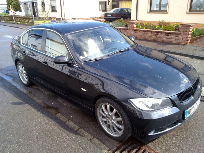 325I