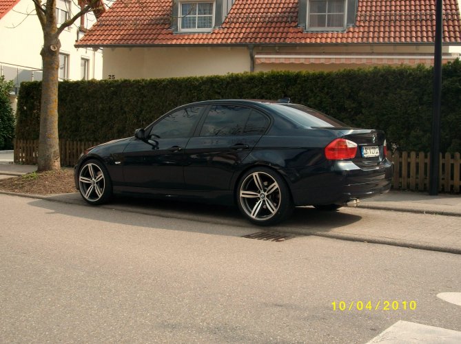 320d3.jpg