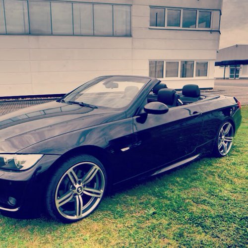E93