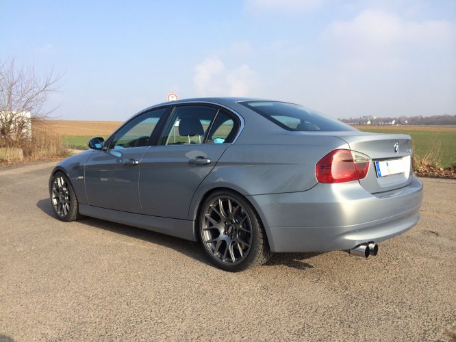 E90 330i / KW V3 / BBS CHR 8,5 u. 9,5x19 / PP Auspuff usw.