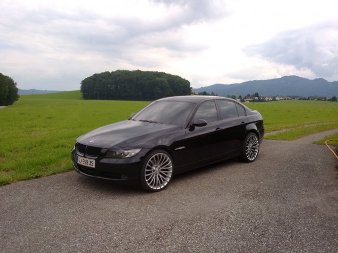 >BMW<