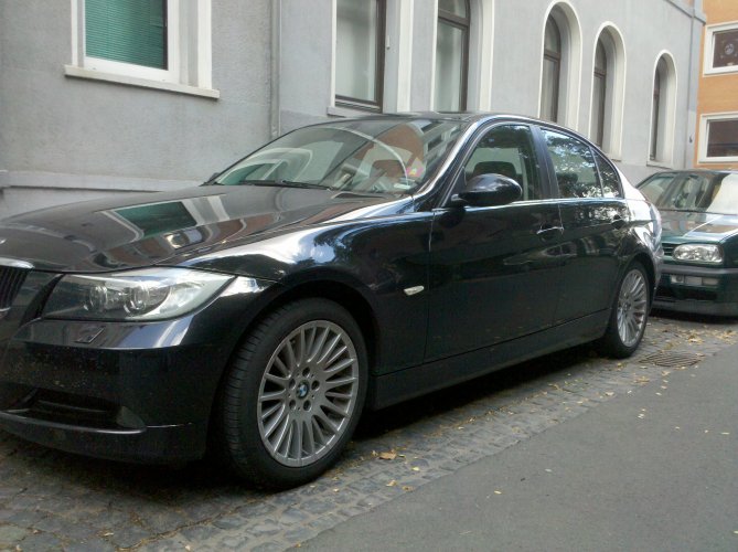 Einmal von der Seite
