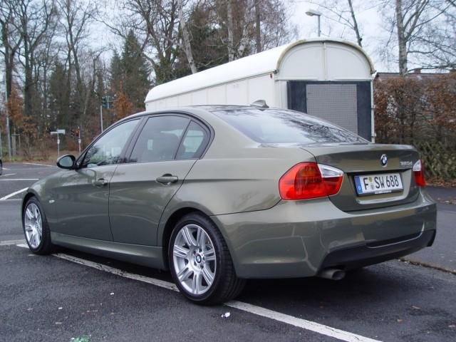 320d back