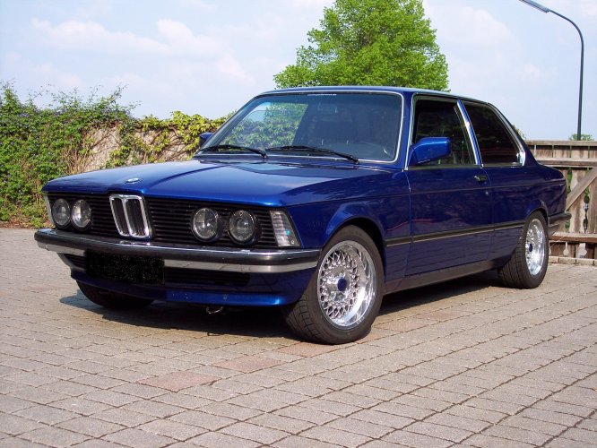 bmw e21- 323i-