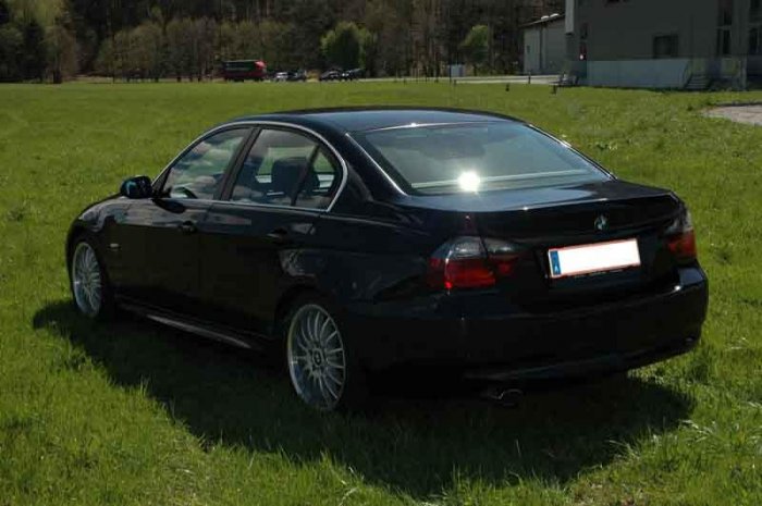 318d