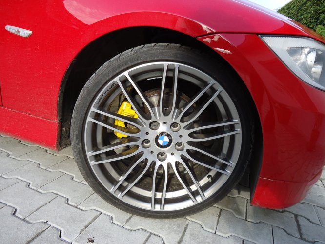 meiner is zwar nur a 320i aber er reicht