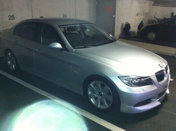BMW E90 325