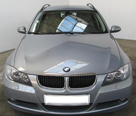320d.jpg
