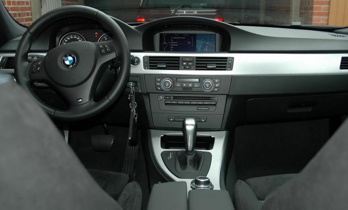 325d - Spacegrau-Met.