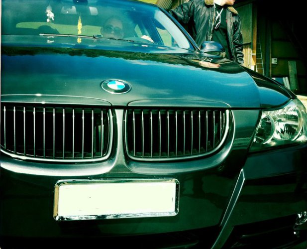 BMW 318i E90