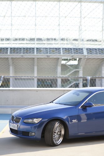 BMW_E92_330i_169.jpg