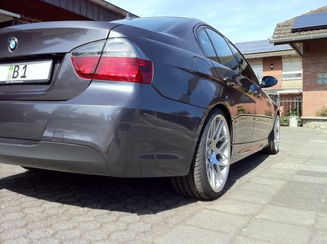B1