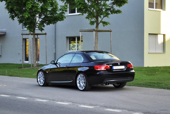 E93 325i saphirschwarz/creme-beige mit ///M-Paket
