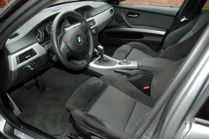 325d - Spacegrau-Met.