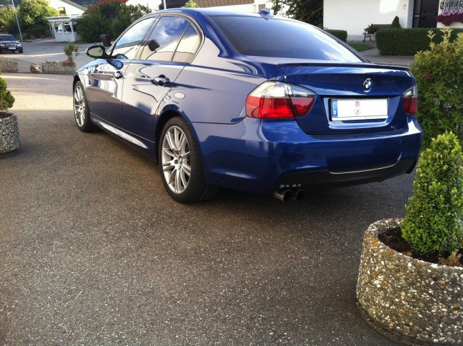 325xi